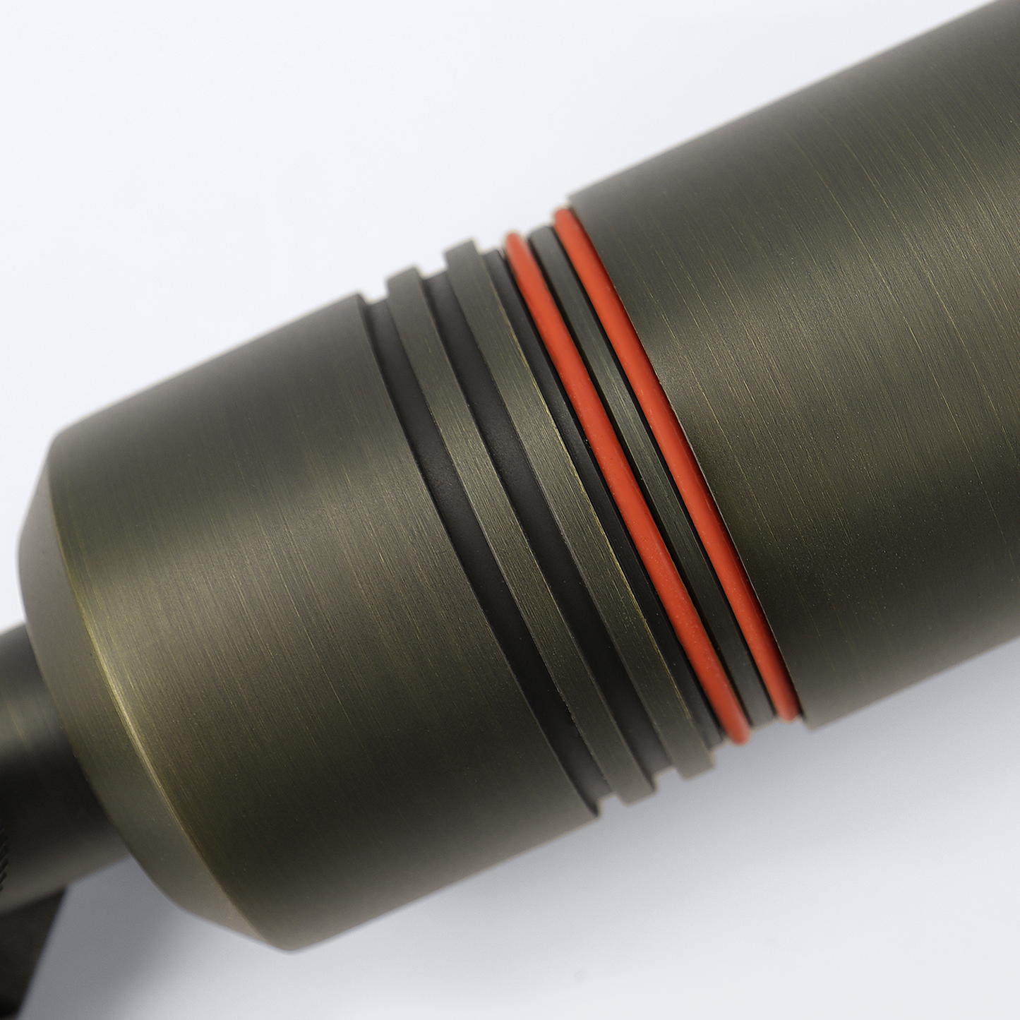 Free Shipping Brass Landscape Lighting LT2107 Medium Shroud MR16 Up Light (Lamp not included)