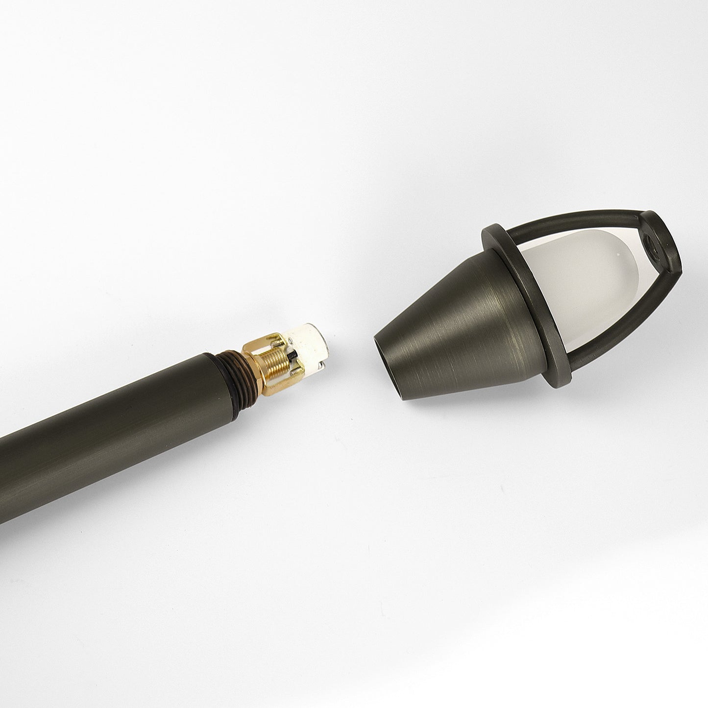 Free Shipping Brass Landscape Lighting LT2403 Premium Flat Hat G4 Path Light (Lamp not included)