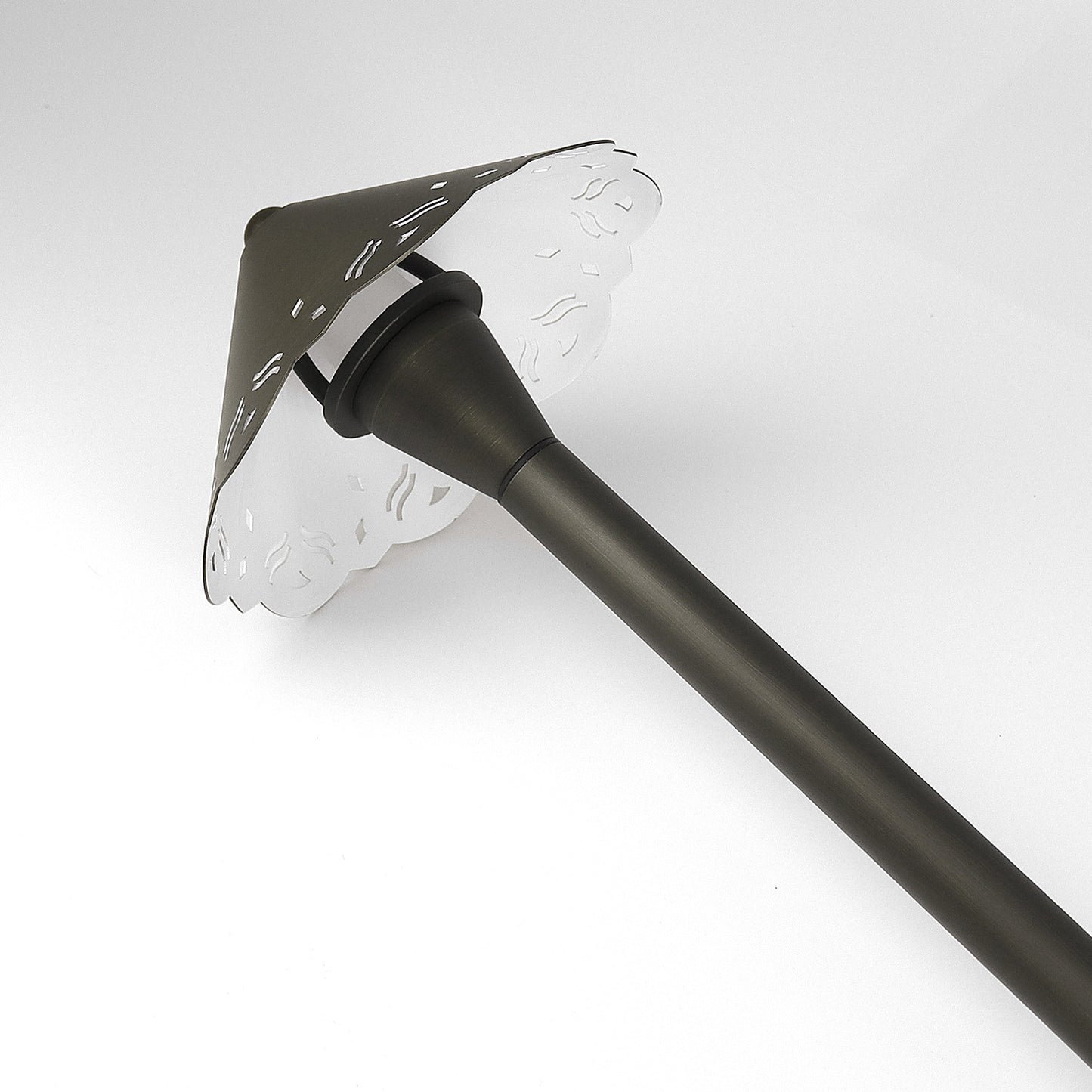 Free Shipping Brass Landscape Lighting LT2406 Hollowed Out G4 Path Light (Lamp not included)